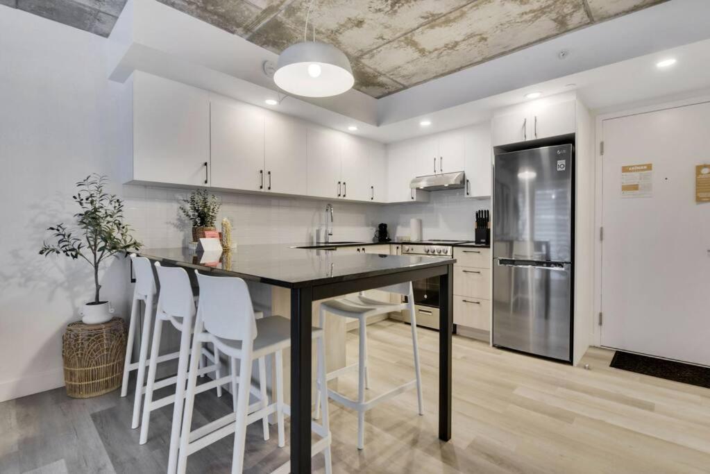 Condo - 305 Piscine Bbq Wifi Квебек Екстериор снимка